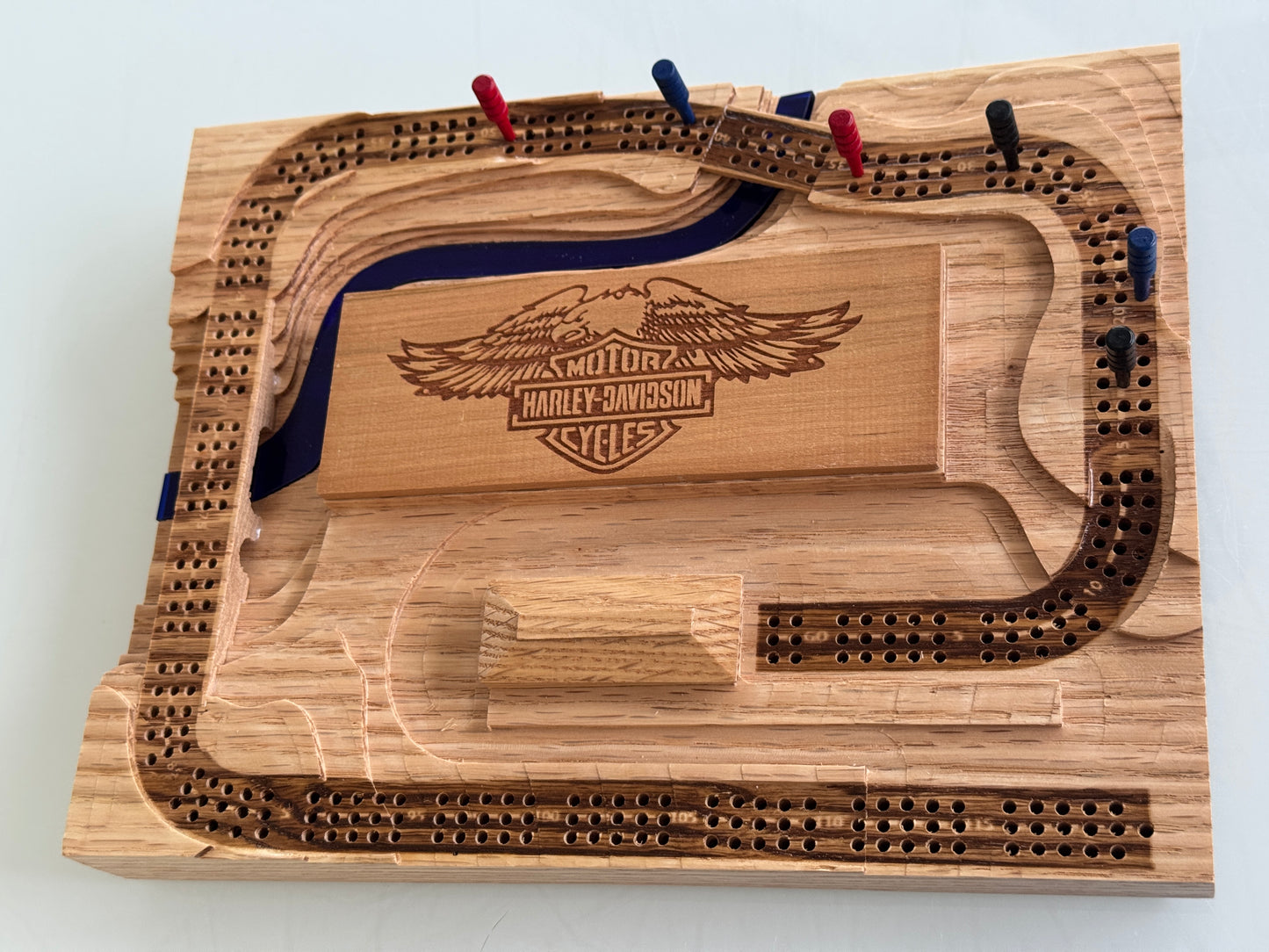 Oak 'Plaque' Cribscape