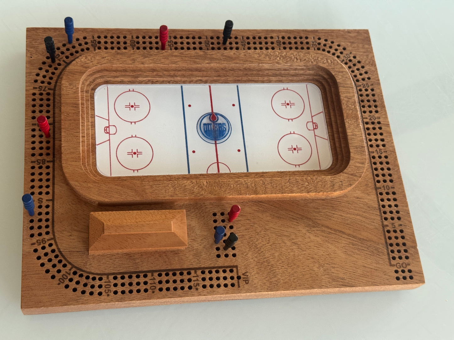 Mahogany Hockey Arena Cribscape
