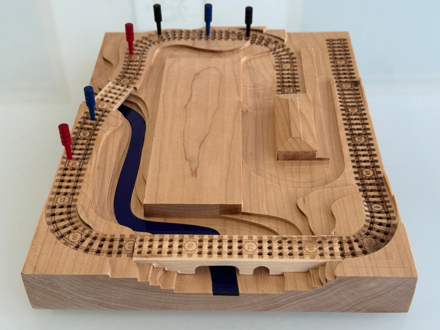 Maple 'Plaque' Cribscape