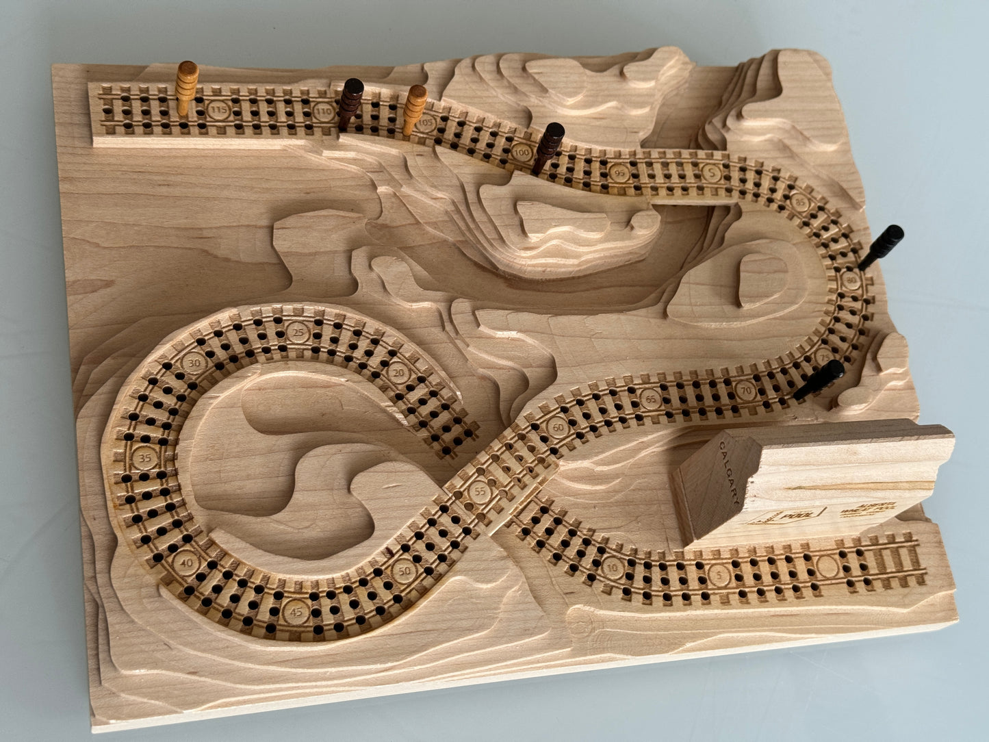 Maple 'From the Mountains to the Coast' Railroad Cribscape