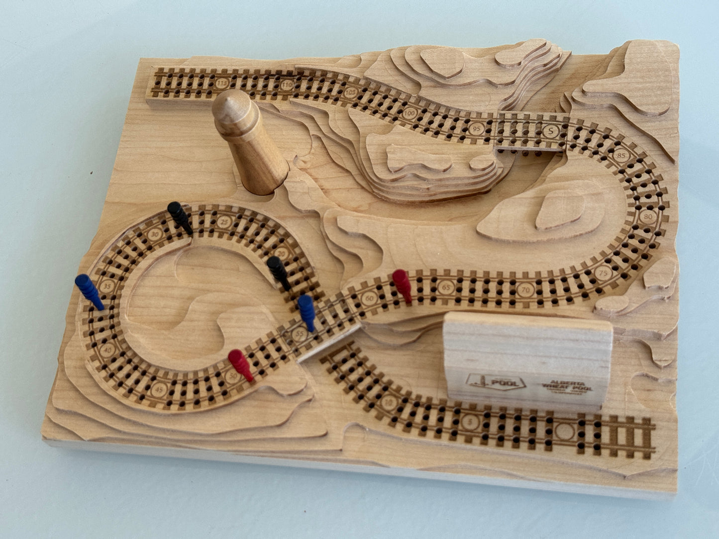 Maple 'From the Mountains to the Coast' Railroad Cribscape