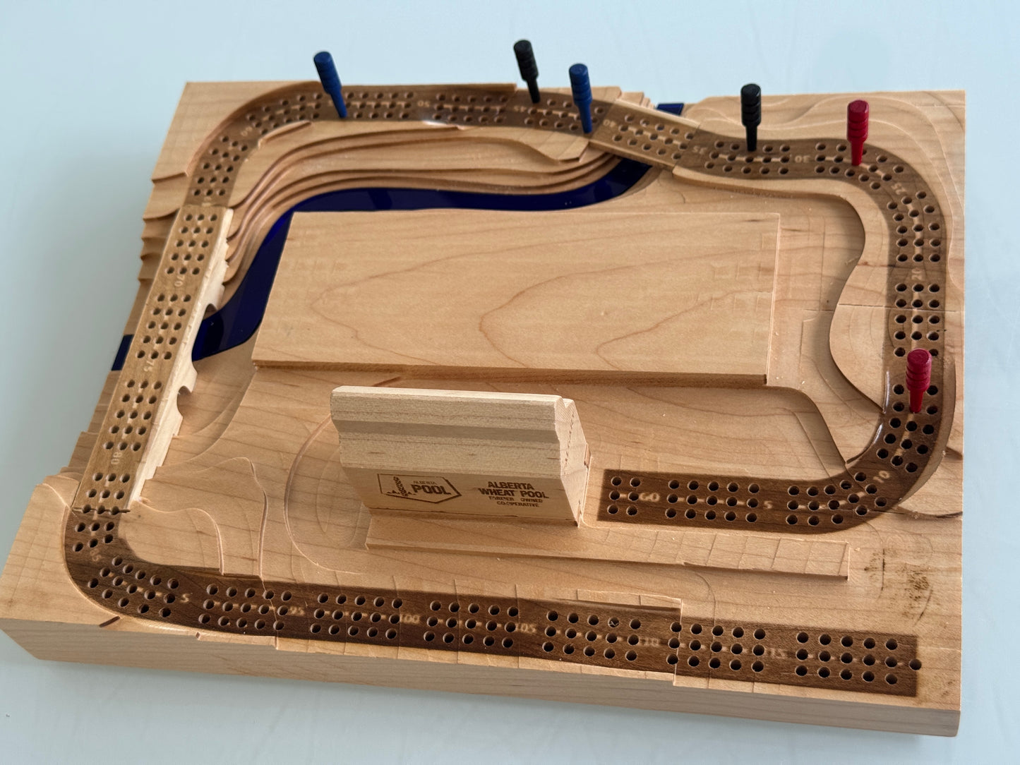 Maple  'Plaque' Cribscape