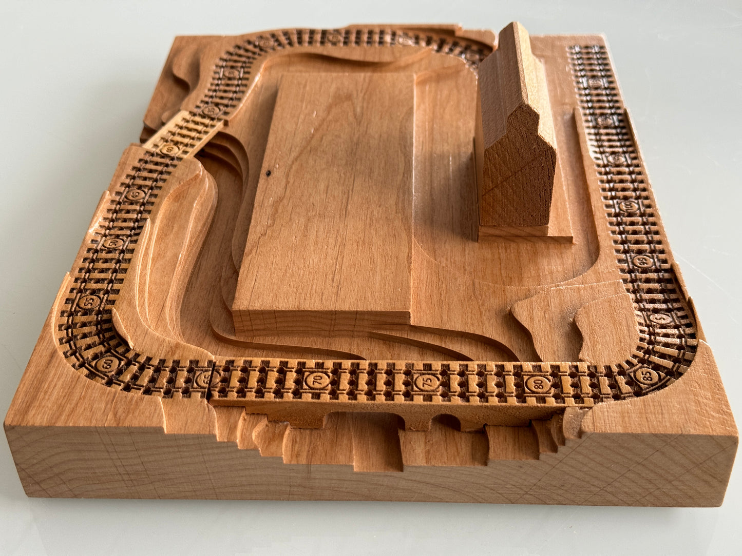 Alder 'Plaque' Cribscape