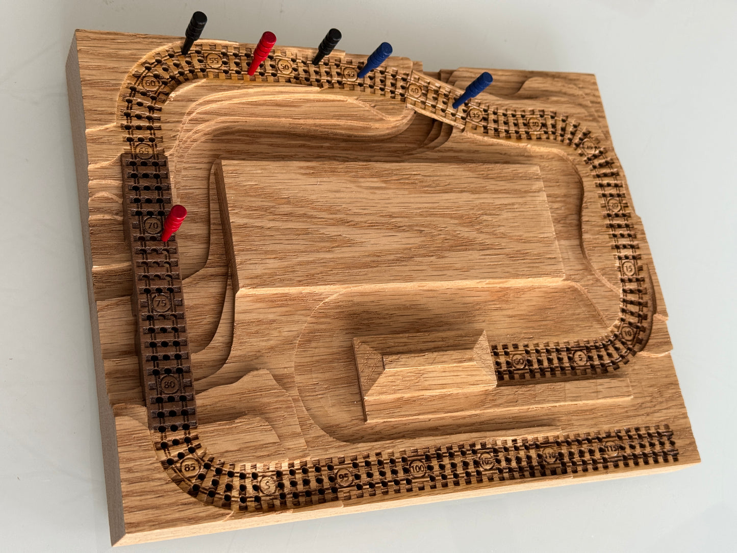 Oak 'Plaque' Cribscape