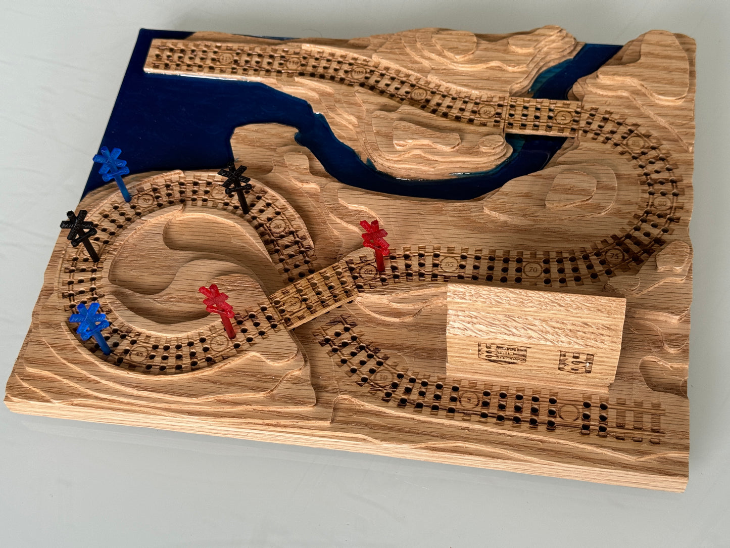 Oak 'From the Mountains to the Coast' Railroad Cribscape