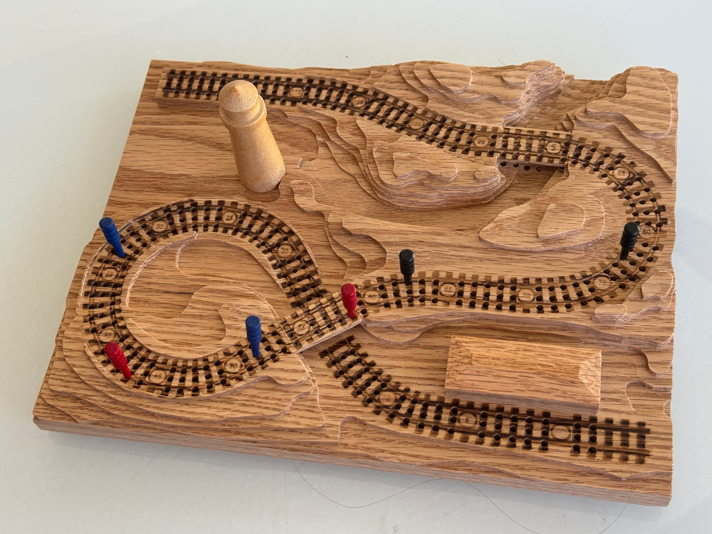 Oak 'From the Mountains to the Coast' Railroad Cribscape