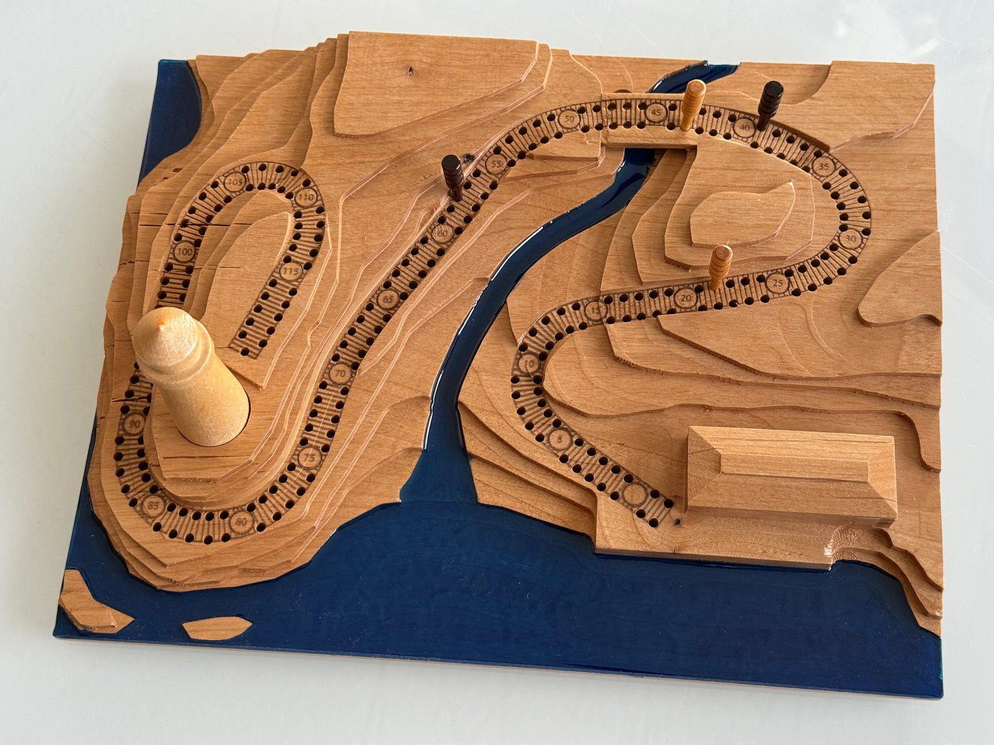 Alder 'Down By The Seashore' Lighthouse Cribscape