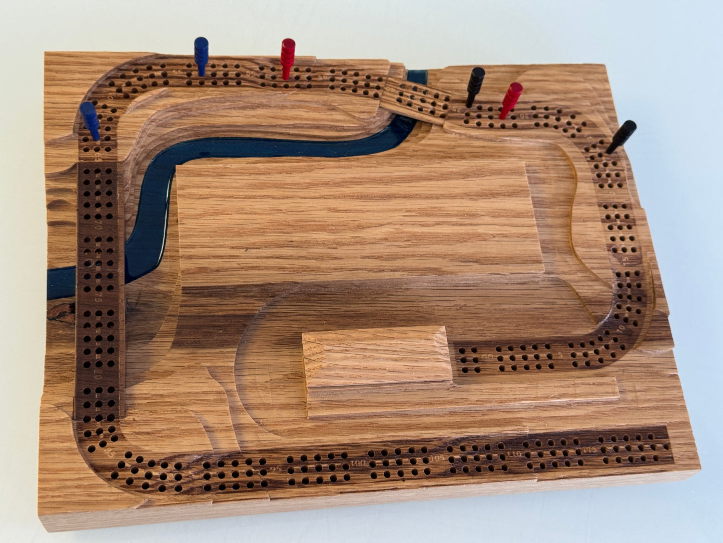 Oak 'Plaque' Cribscape